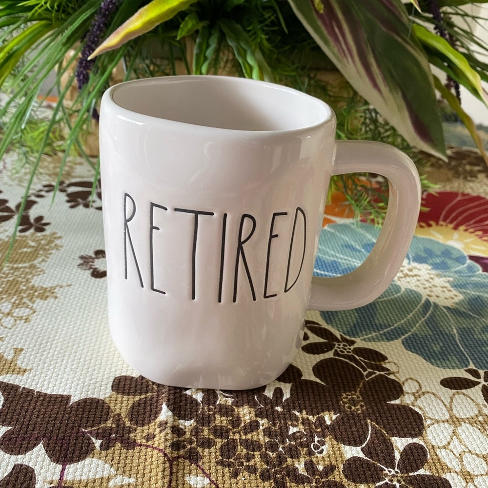 Rae Dunn RETIRED mug New
